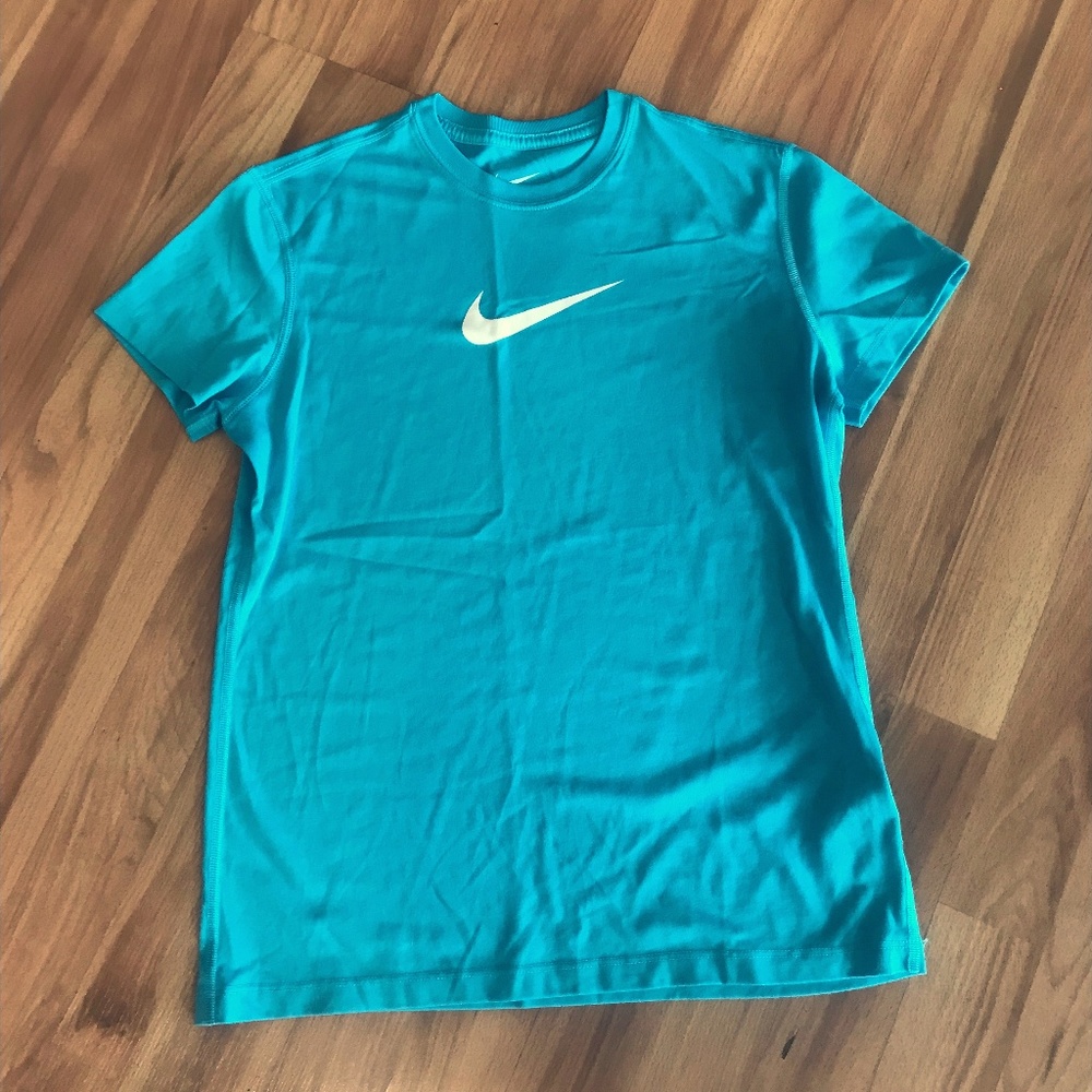 Nike Dri-Fit Tee - Girls Size L